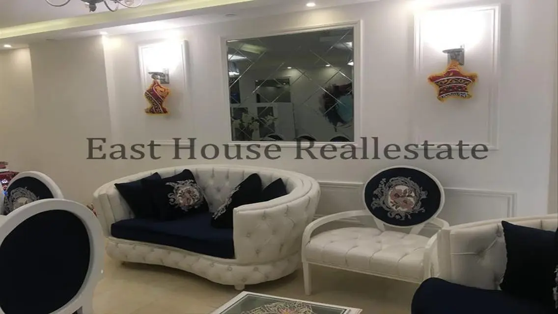 Luxury and Comfort in the Heart of the City: Elegant Apartment for Sale
