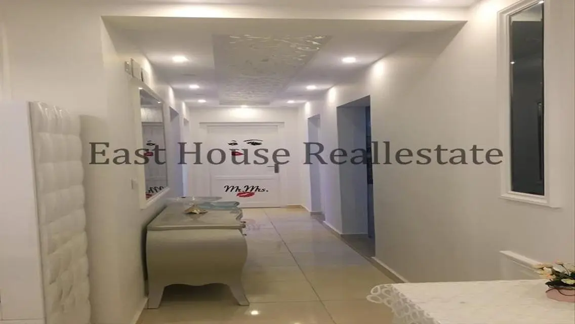 Luxury and Comfort in the Heart of the City: Elegant Apartment for Sale