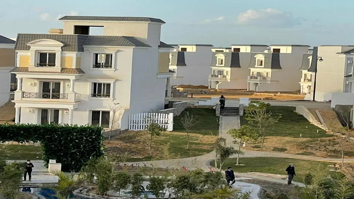 Luxury Apartment for Sale with Ample Space