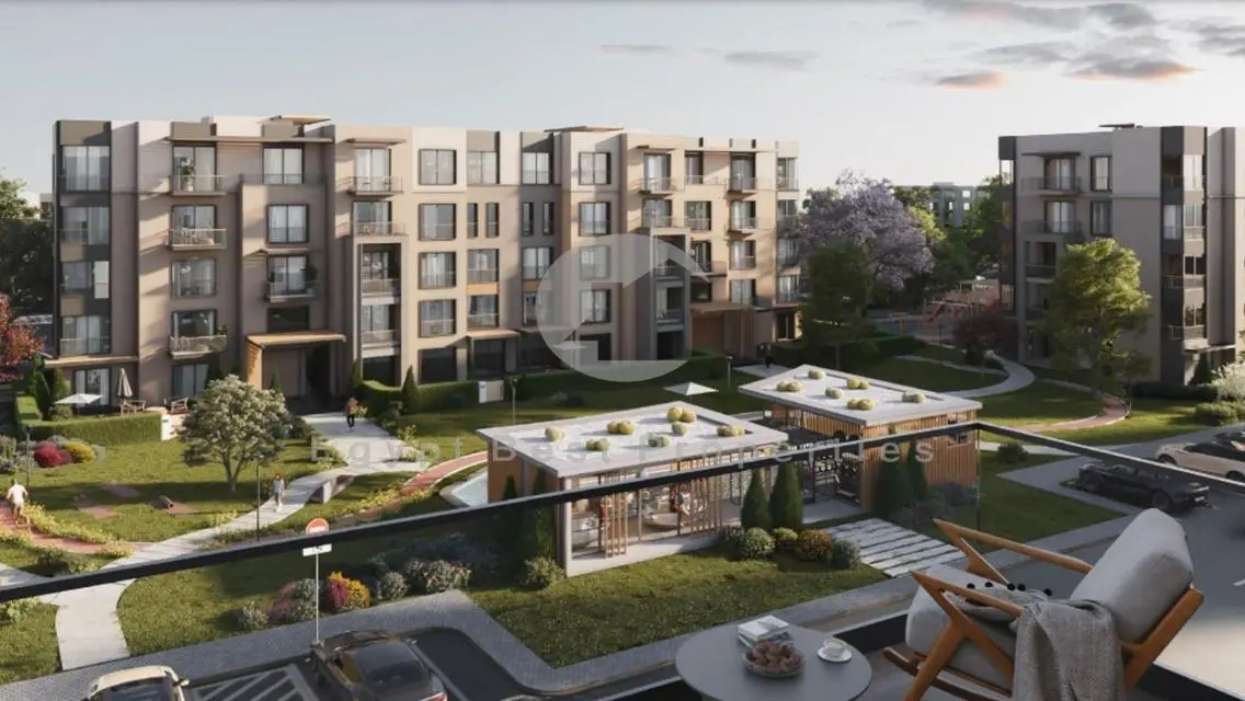 Luxurious Apartment for Rent with Extensive Facilities