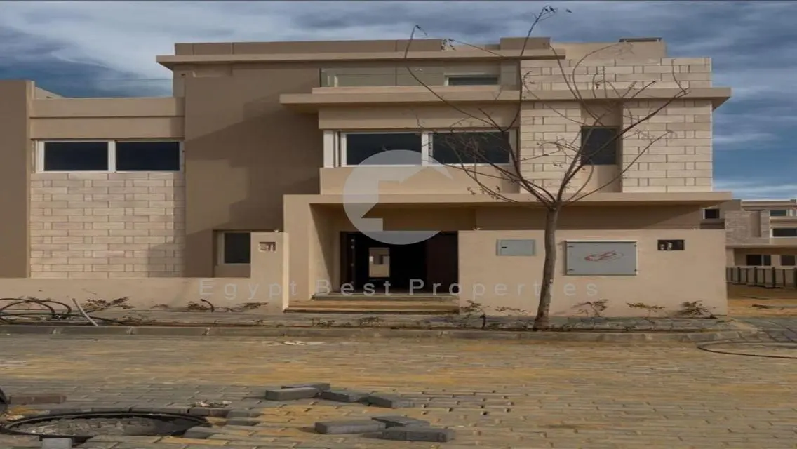 Luxurious Apartment for Rent with Extensive Facilities
