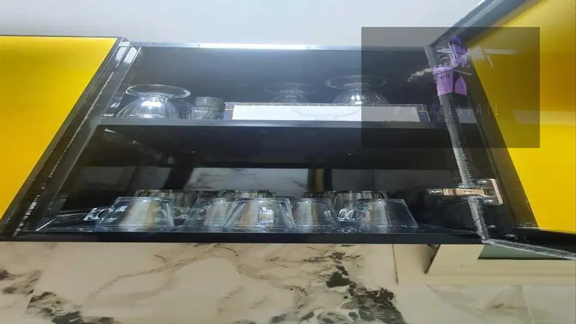 شقة فاخرة للإيجار مع حديقة خاصة