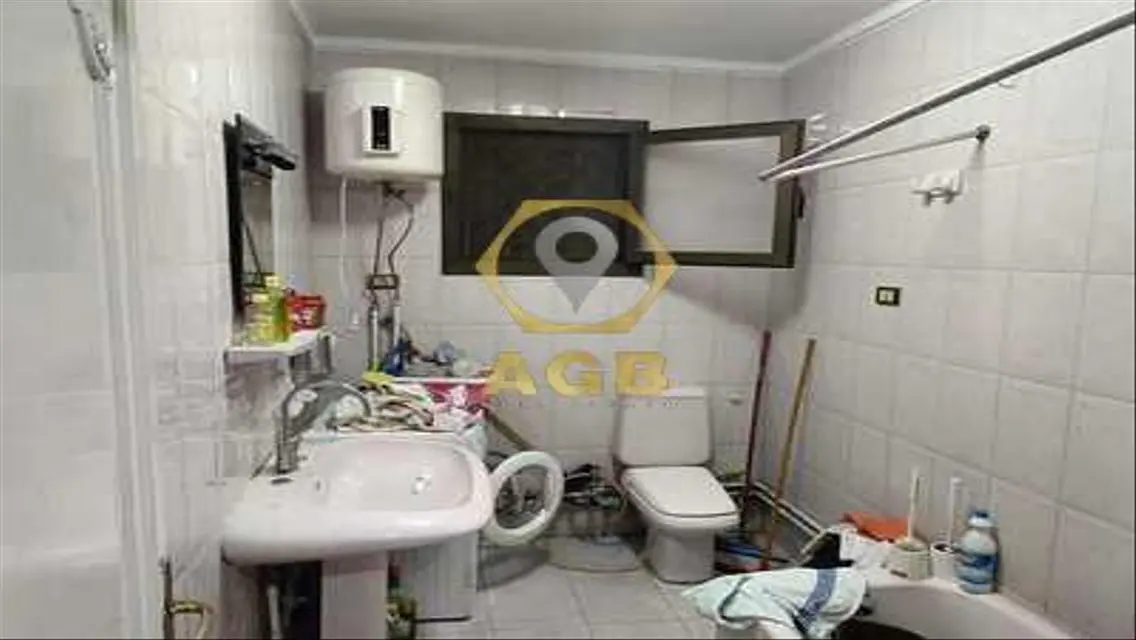Luxury Apartment for Sale - 3 Bedrooms in Prime Location