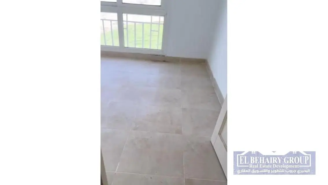 شقة مفروشة ب B12 مع وسائل راحة متميزة