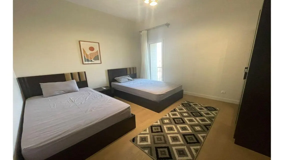 Stunning Apartment at 11913-3-Cb-6609 for an Attractive Price