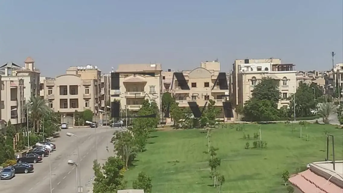 شقة فاخرة 3 غرف نوم للإيجار
