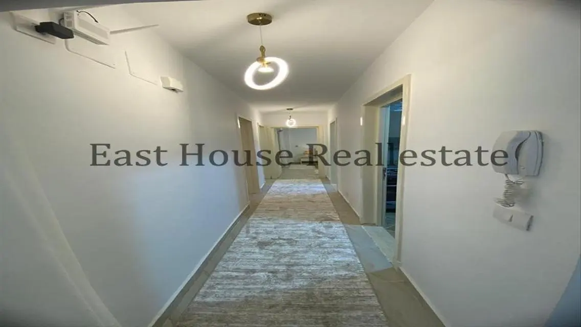 B12 - Luxury Apartment for Sale