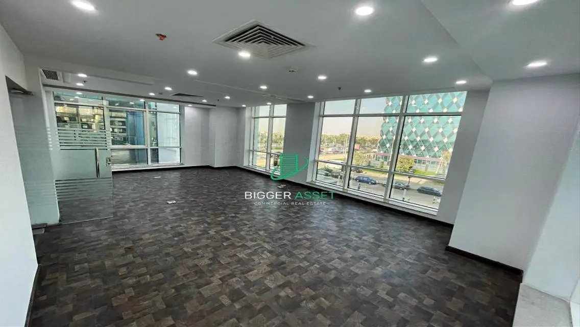 مساحة تجارية للبيع في تريفيم سكوير مول
