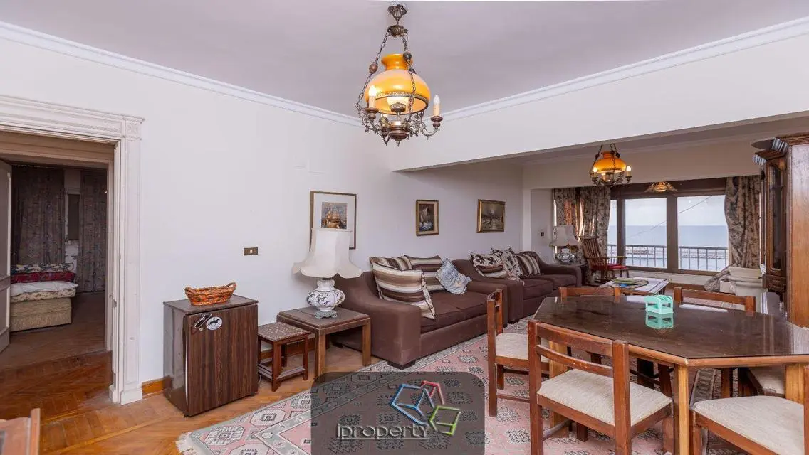 Investment Opportunity in Lakeside Apartment