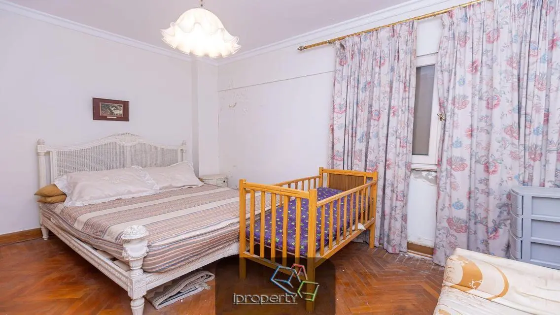 Investment Opportunity in Lakeside Apartment