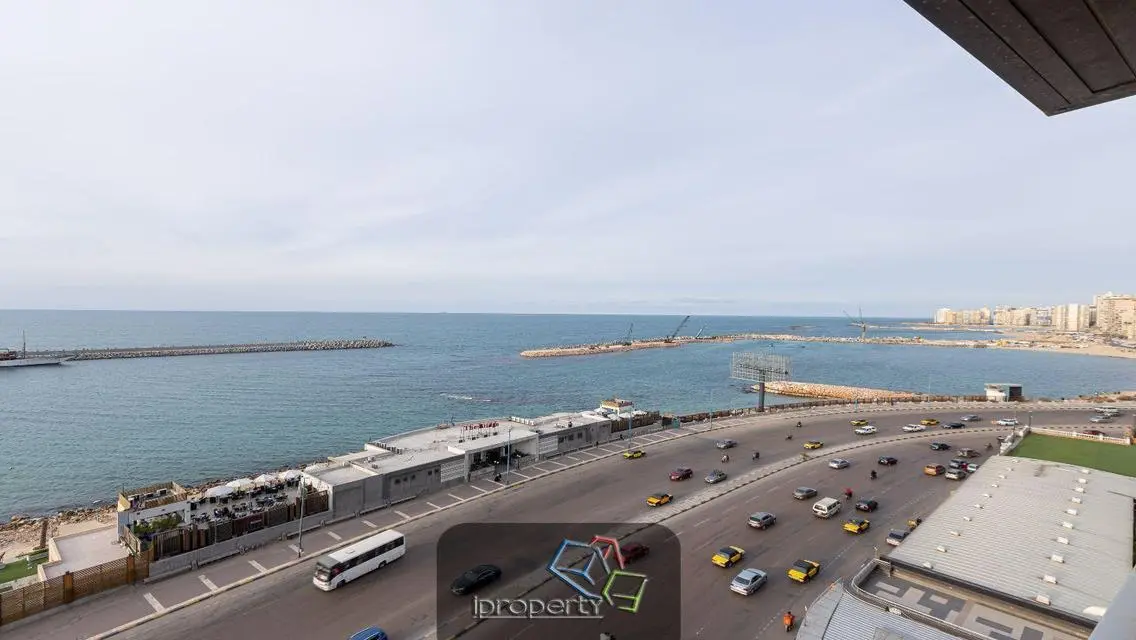 Investment Opportunity in Lakeside Apartment