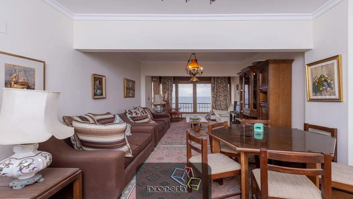 Investment Opportunity in Lakeside Apartment