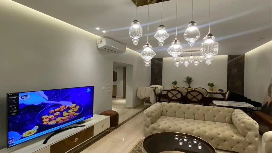 شقة فاخرة في وسط المدينة بسعر مغري