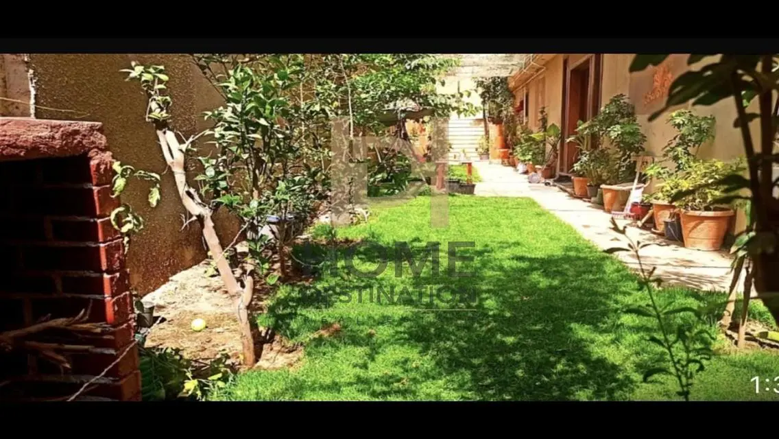 شقة فاخرة في سكاي بلازا مول بمساحة متميزة