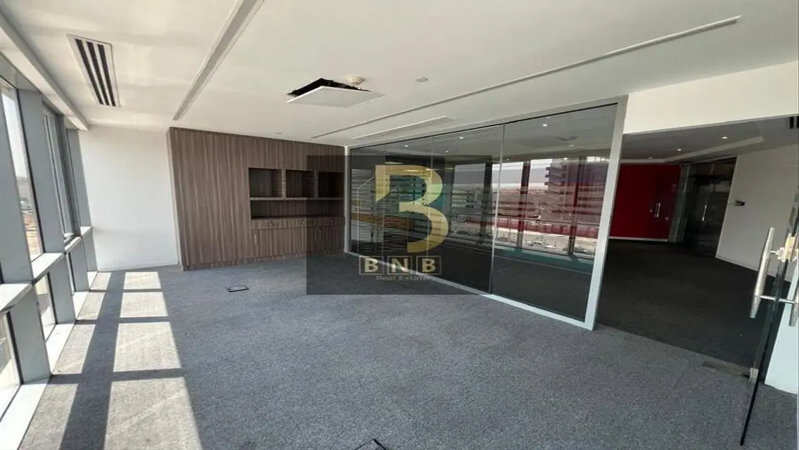 Office Space for Rent - 1100 Square Meters in a Prime Location