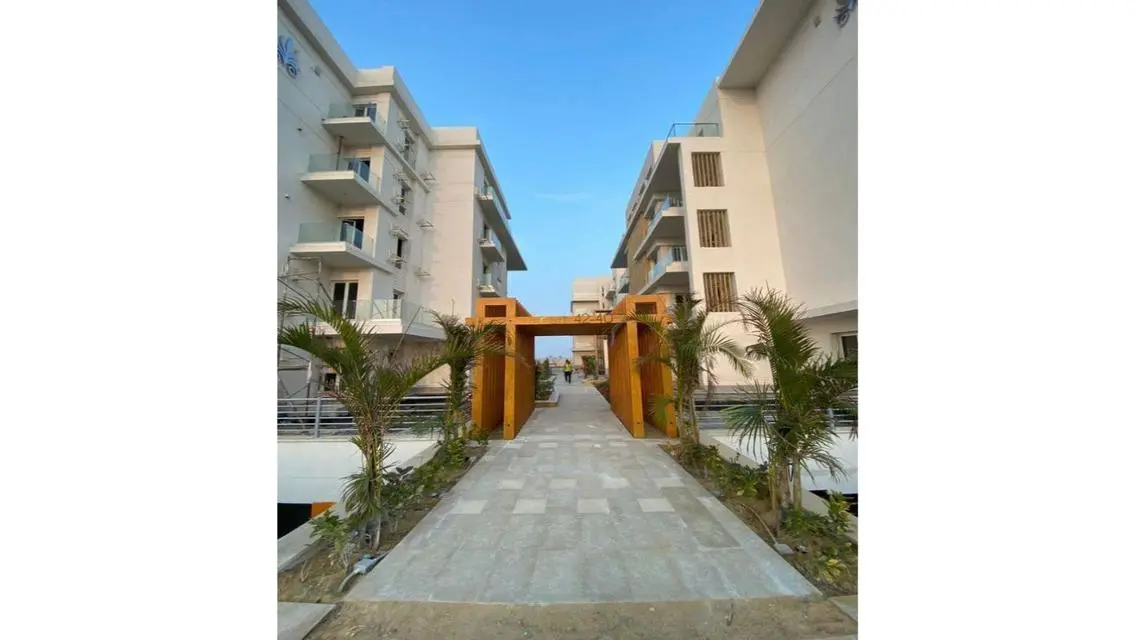 Luxury 2-Bedroom Apartment with Balcony and Shared Pool