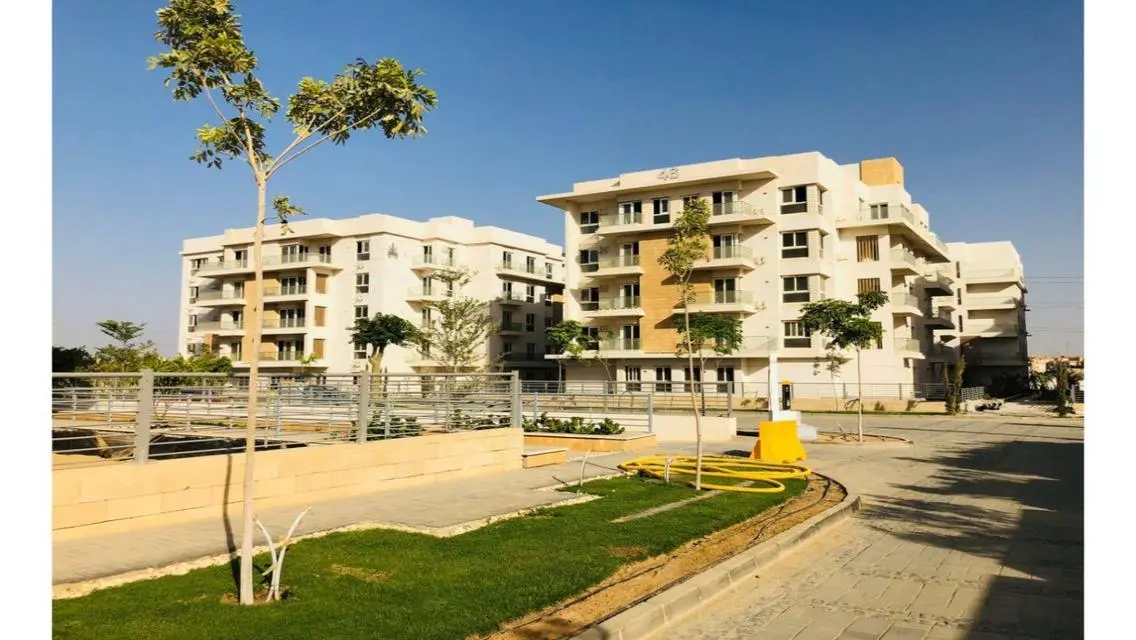 Luxury 2-Bedroom Apartment with Balcony and Shared Pool