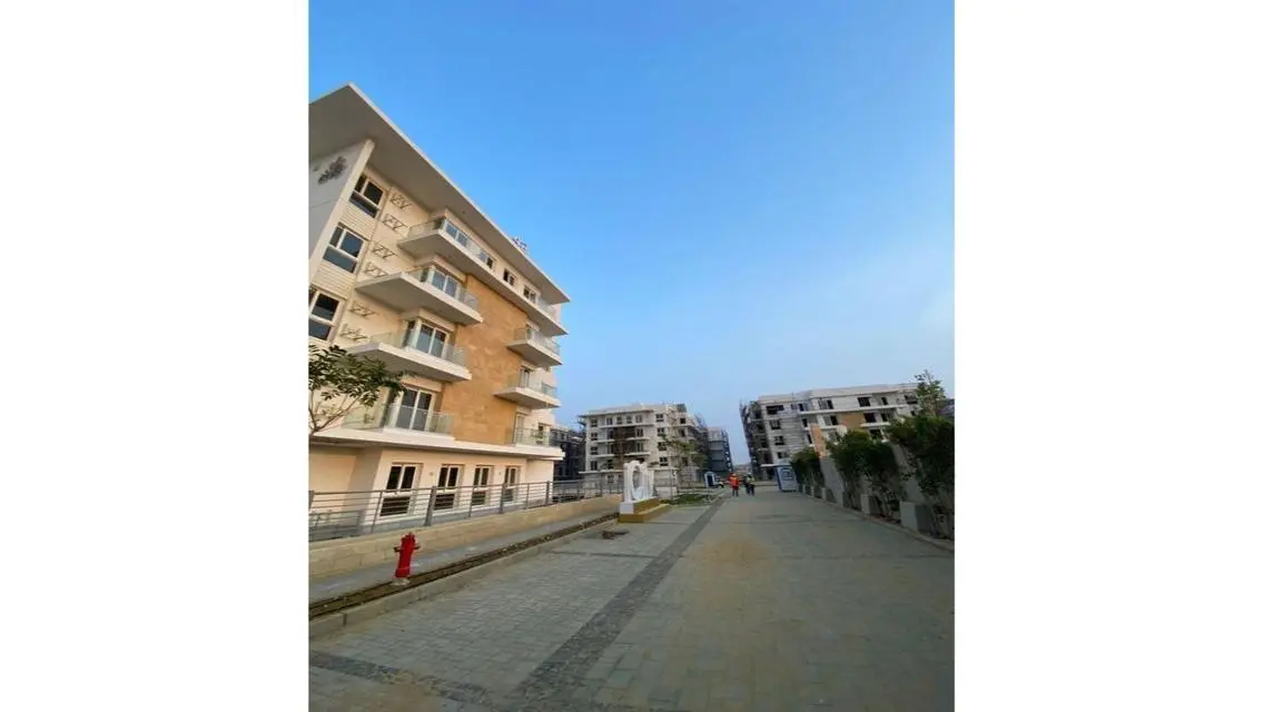 Luxury 2-Bedroom Apartment with Balcony and Shared Pool
