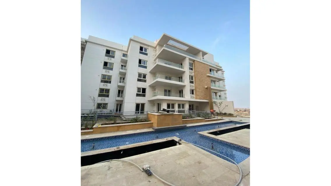 Luxury 2-Bedroom Apartment with Balcony and Shared Pool