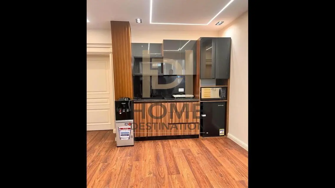 شقة فاخرة للبيع في سكاي بلازا مول