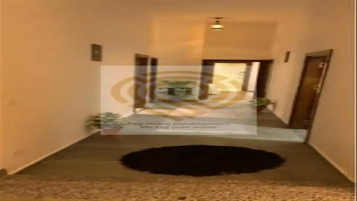 Spacious 220 sqm Apartment in the Heart of the City