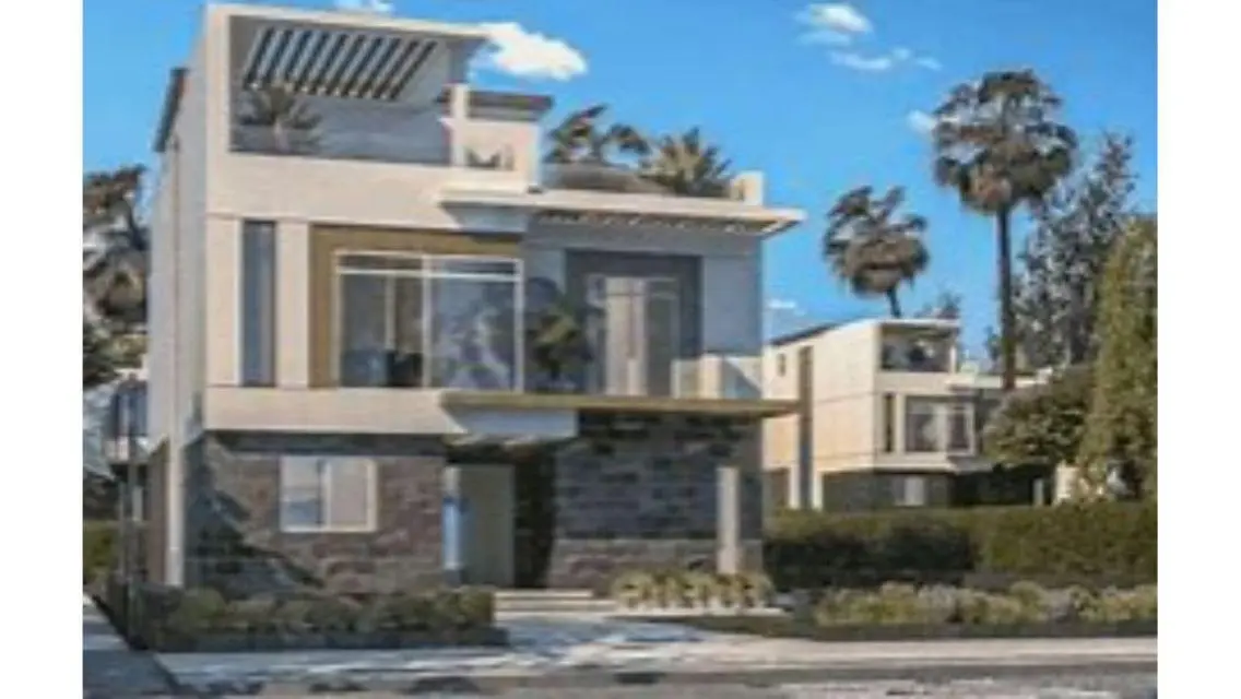 Luxurious Apartment with 2203 Square Feet, Shared Pool & Private Garden