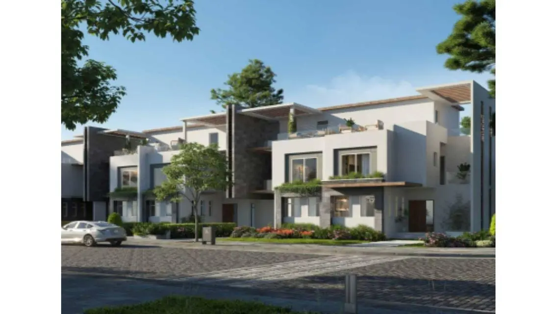 Luxurious Apartment with 2203 Square Feet, Shared Pool & Private Garden