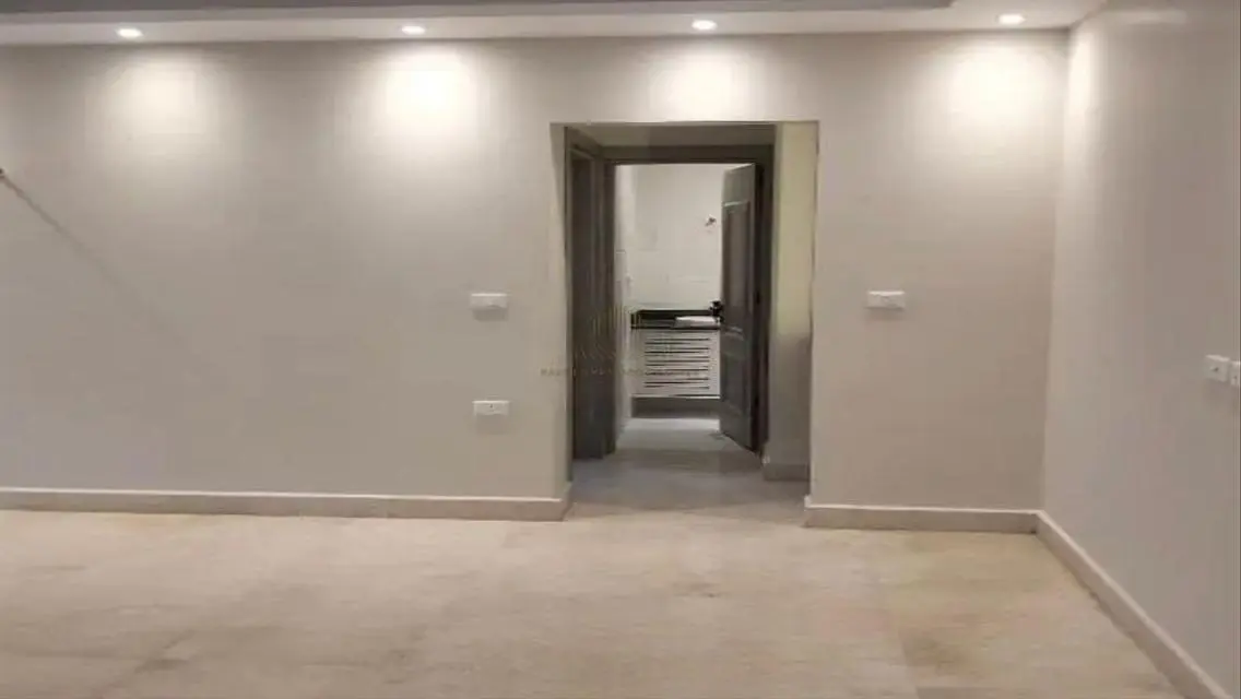 Luxury Apartment with Private Garden and Security Guard for Sale