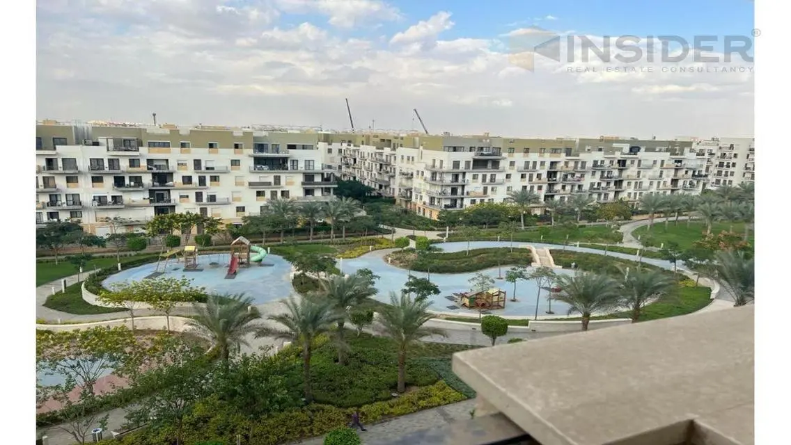 Luxury Villa with Private Garden and Pool in Prime Location