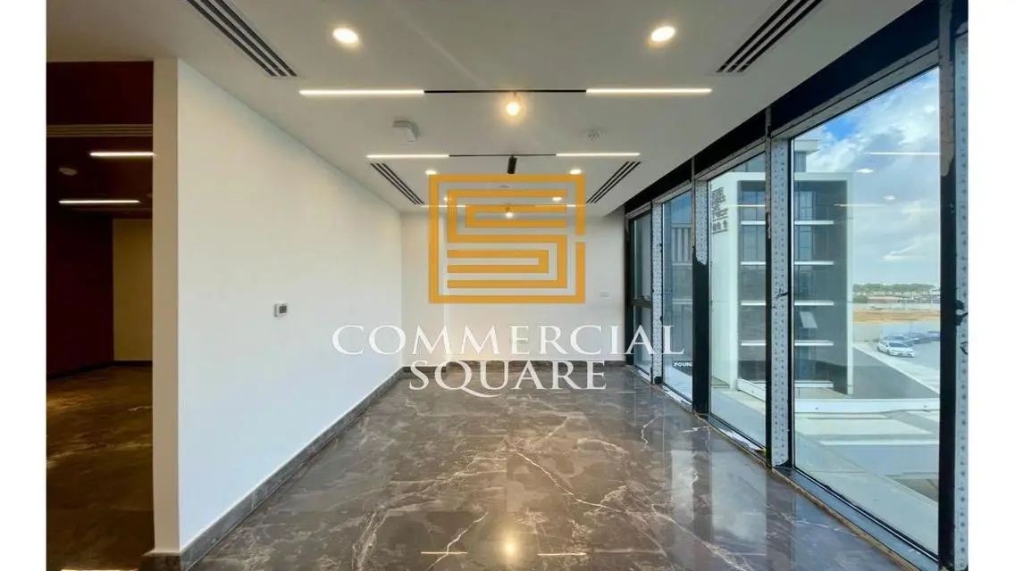 Spacious Apartment with Great Amenities