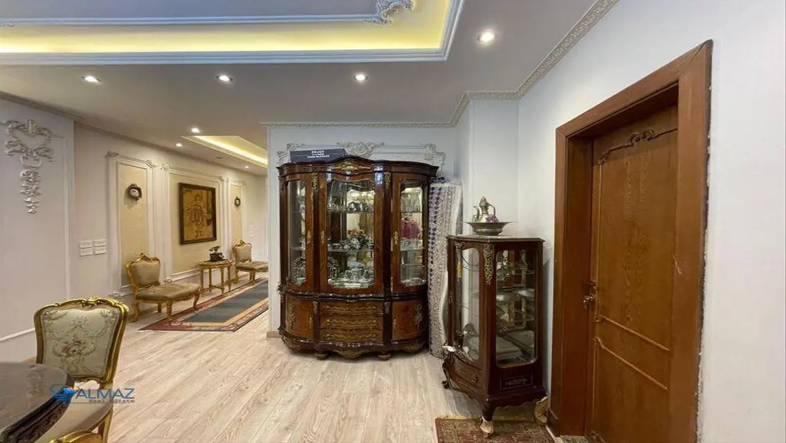 شقة مميزة في جولدن سكوير اجورا - مدينة المستقبل