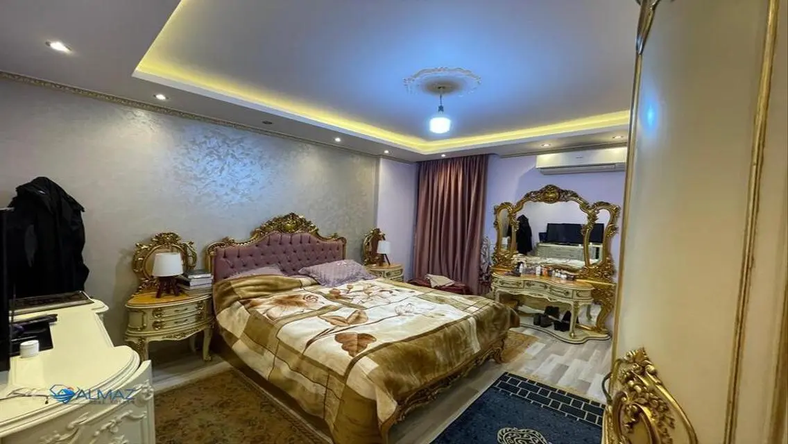 شقة مميزة في جولدن سكوير اجورا - مدينة المستقبل