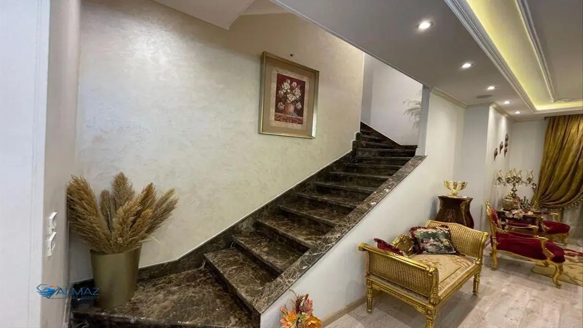 شقة مميزة في جولدن سكوير اجورا - مدينة المستقبل