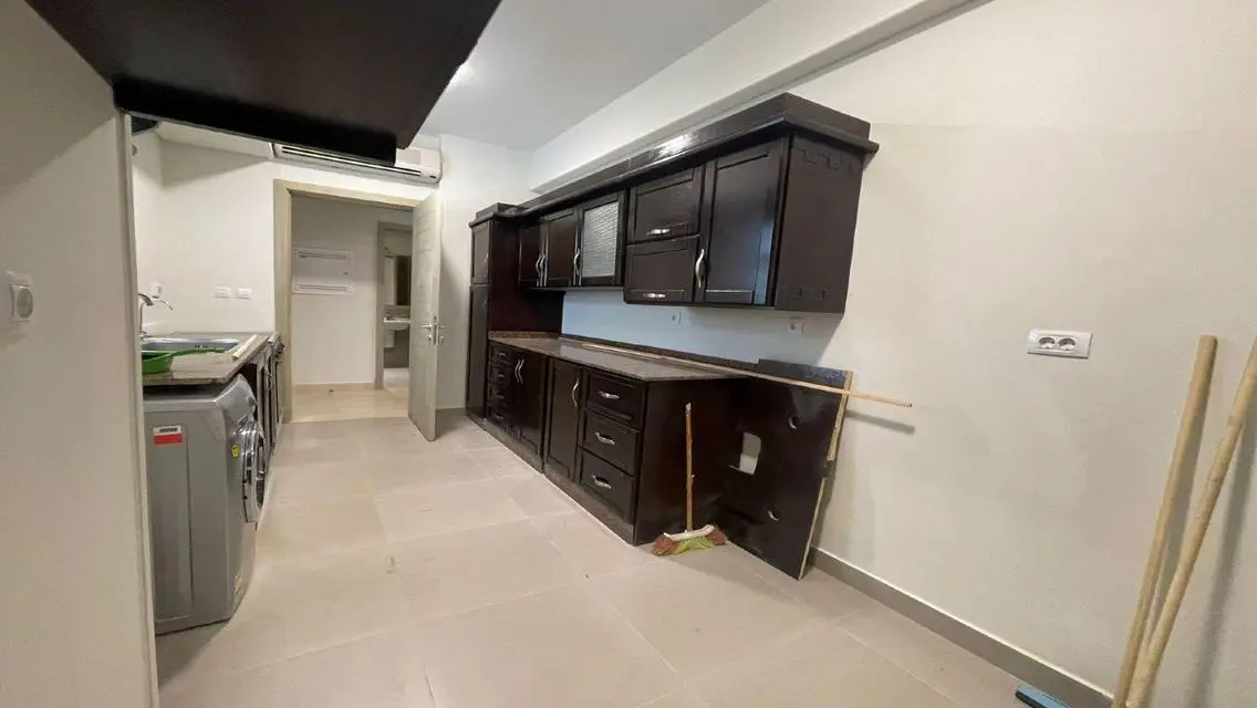 For Sale: Luxury Villa with 200 Square Meters in a Prime Location