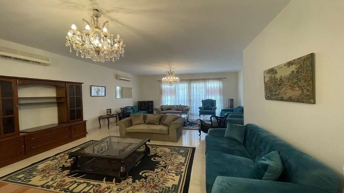 For Sale: Luxury Villa with 200 Square Meters in a Prime Location