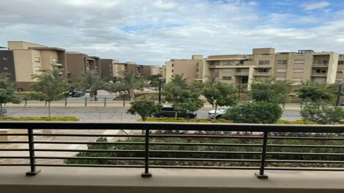 Luxurious Apartment in Ashgar City 5-8