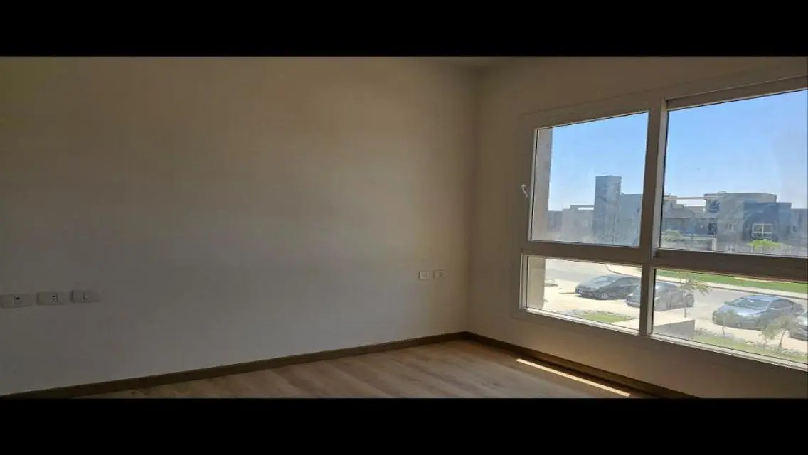 Luxury Apartment for Sale - 3 Study Rooms, 140 sqm