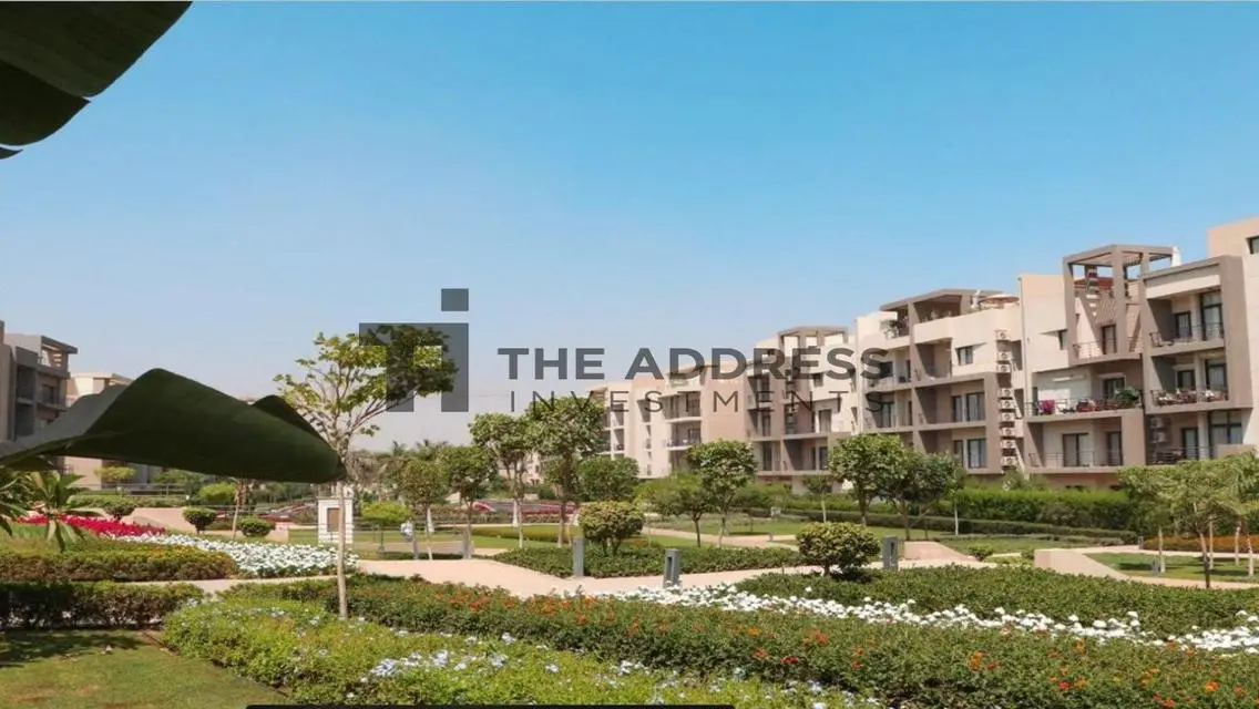 Luxury Apartment in Fifth Square by El Marasem
