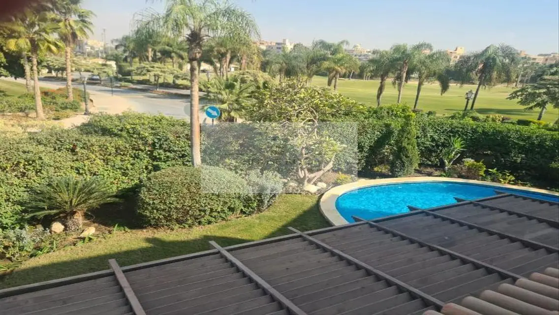 شقة فاخرة 3 غرف نوم مع خدمات مميزة