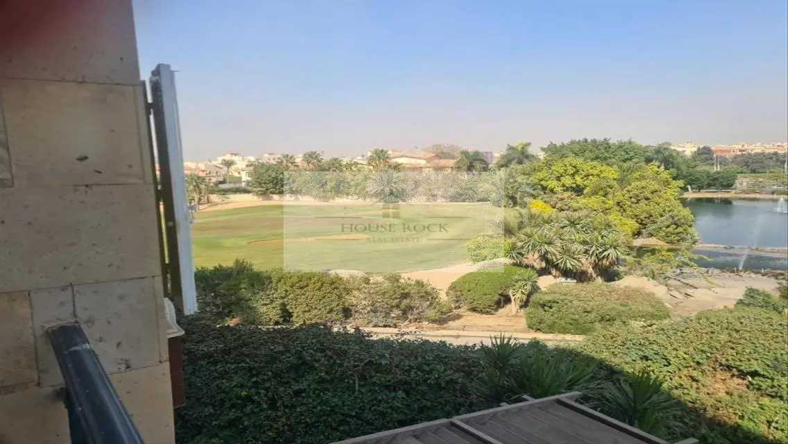 شقة فاخرة 3 غرف نوم مع خدمات مميزة