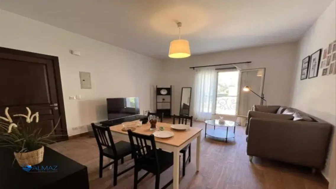 Spacious Apartment for Rent in E8513-80-1-1-37 with Great Amenities