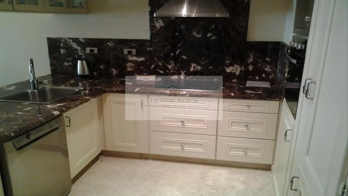 Luxury Apartment for Sale Near Gourmet Market | 165,000 EGP