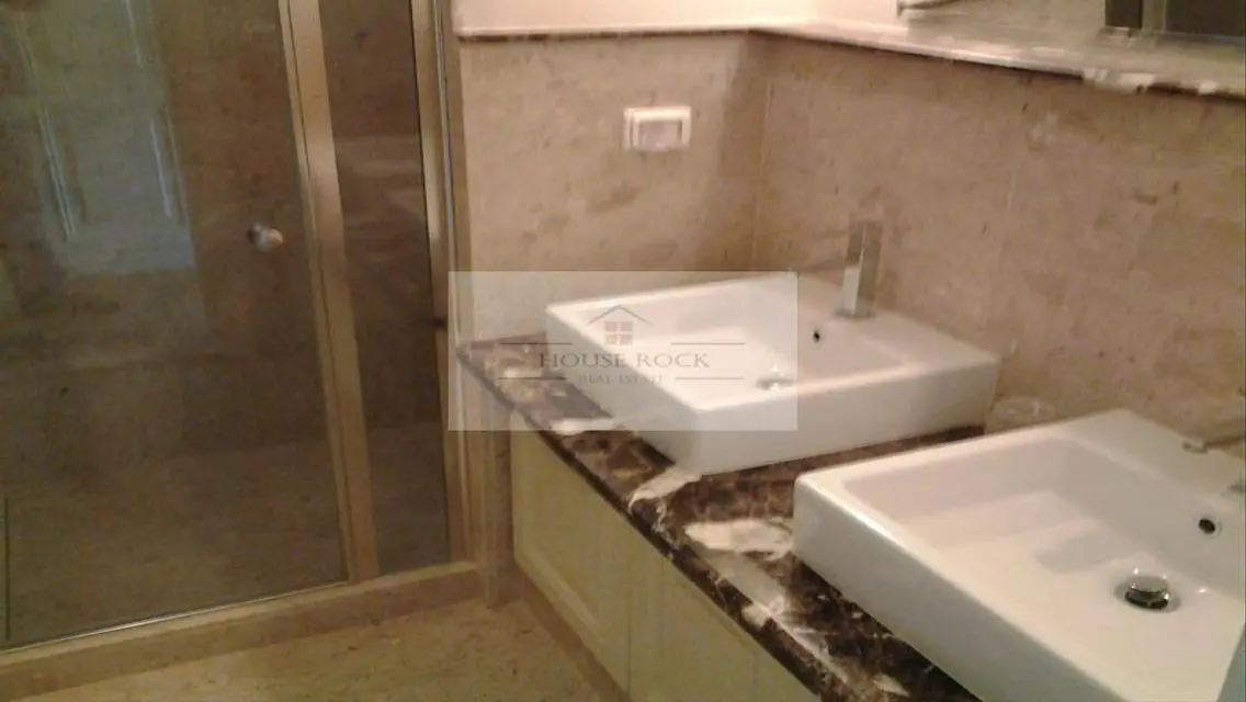 Luxury Apartment for Sale Near Gourmet Market | 165,000 EGP