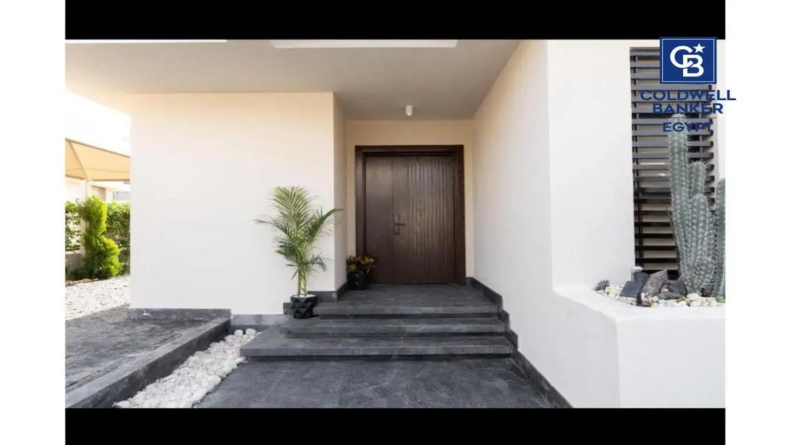 Luxury Villa for Sale with Private Pool and Garden
