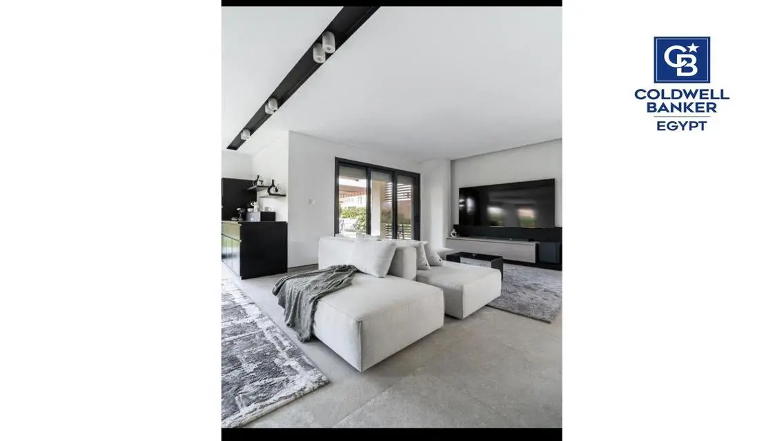 Luxury Villa for Sale with Private Pool and Garden