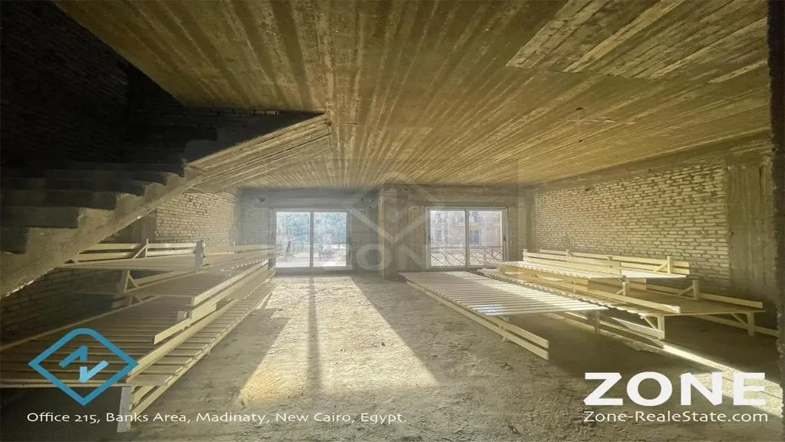 Luxury Properties in Zone E3