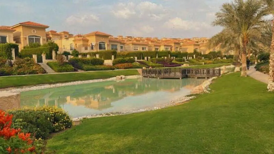Luxury Villa for Sale in Stone Park Compound