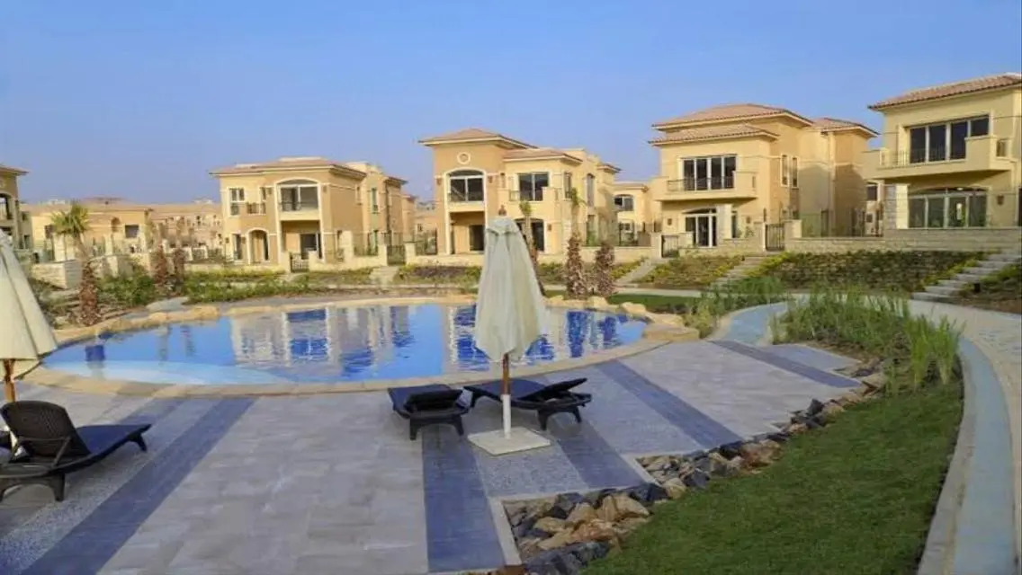 Luxury Villa for Sale in Stone Park Compound