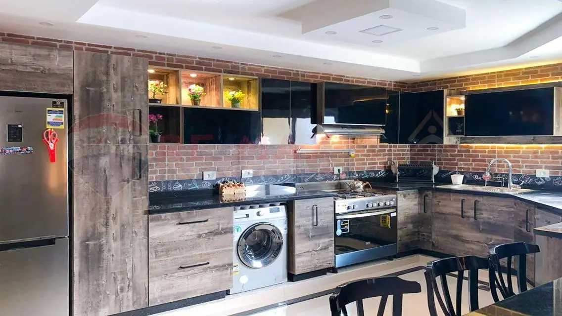 Luxury Apartment for Sale - 260 sqm in the Heart of the City