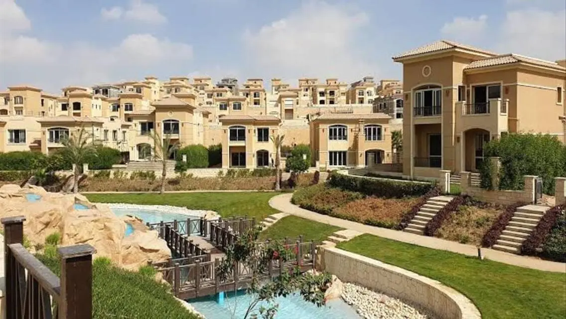 Luxury Villa for Sale in Stone Park Compound - 13576200